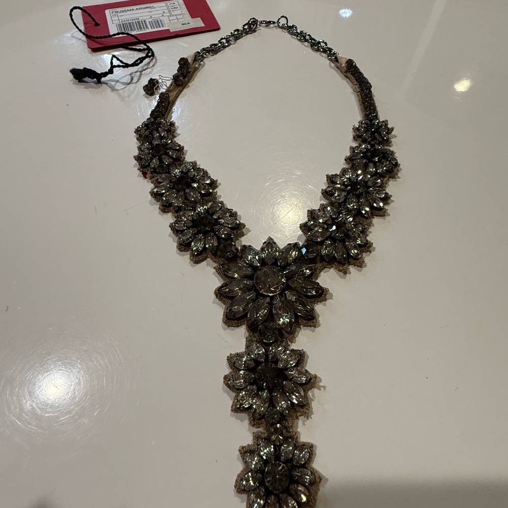 Valentino Elegant Silver Floral Necklace As Is - Picture 6 of 6